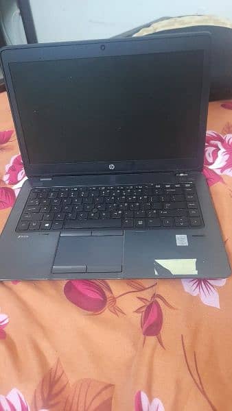 hp zbook 4th gen 8/256ssd 1