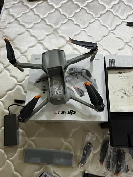 Dji Mavic air 2s fly more combo mint condition 10/10 5