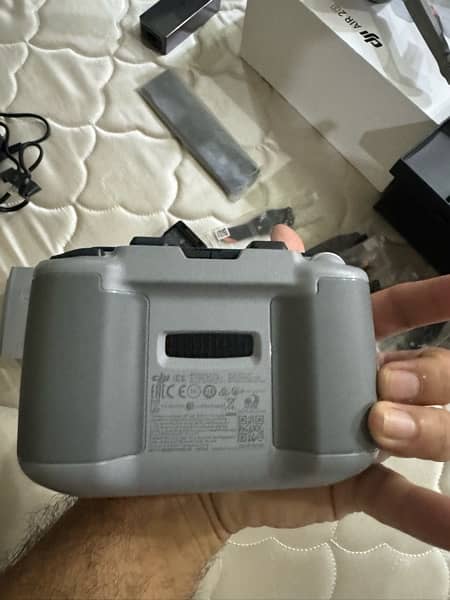 Dji Mavic air 2s fly more combo mint condition 10/10 6