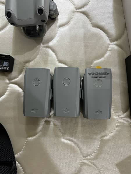 Dji Mavic air 2s fly more combo mint condition 10/10 17