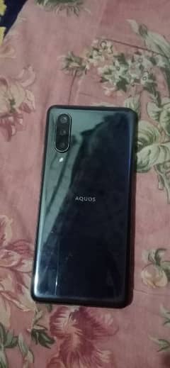 Aquos zero 5g 0