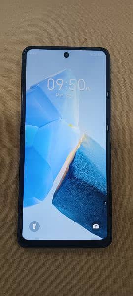 INFINIX HOT 30 8+8/128 GB 7