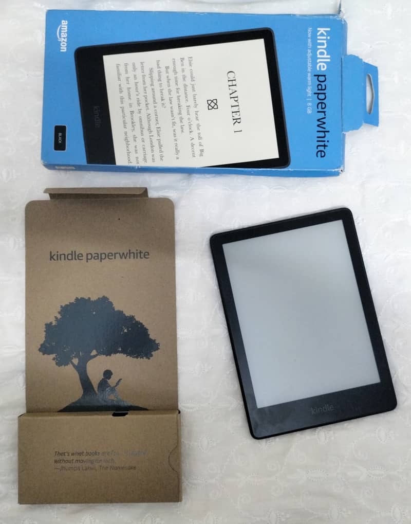 Amazon Kindle Paperwhite (11th Gen), 6.8", 8 GB 1