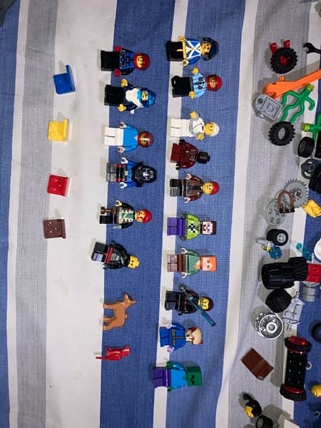 Lego for sale More than 4000 pieces 11