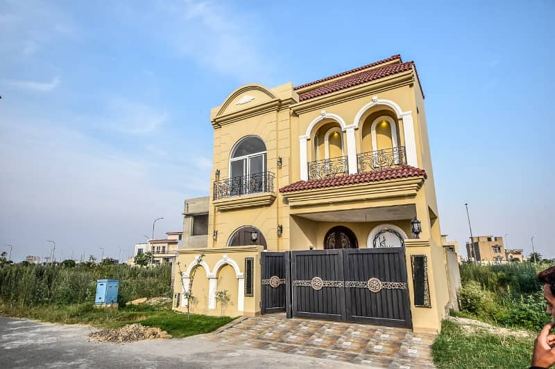 5 Marla House Availabel For Rent In DHA Phase 9 Town 7