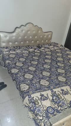 Bed without matress