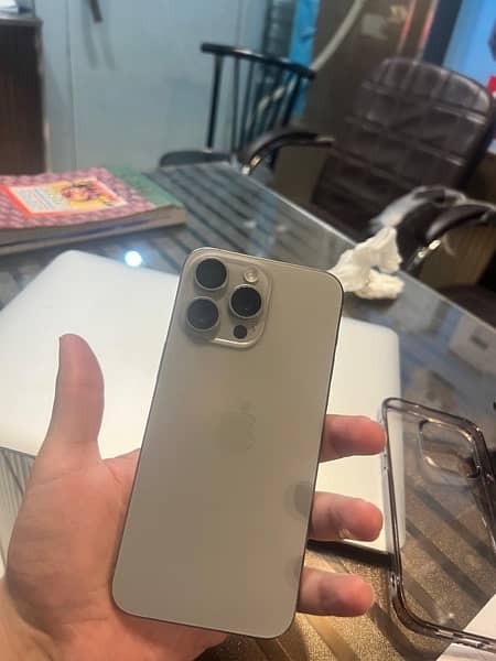 IPhone 15 pro max 256Gb Hk(Dual sim ZA Hong Kong )Model 0