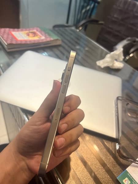 IPhone 15 pro max 256Gb Hk(Dual sim ZA Hong Kong )Model 5