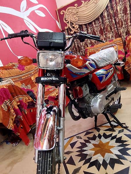 Honda 125 2022 genuine condition 10/10 9