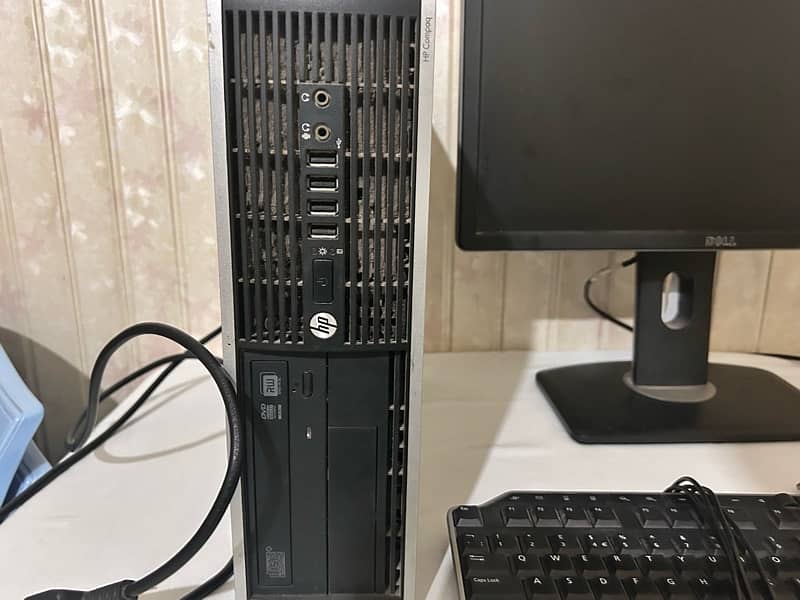 HP Compaq Full Desktop Set 3in1 negotiable 4