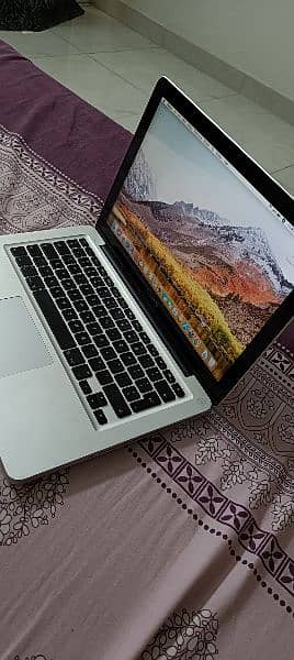 Apple Mac Book pro very cheep price 2