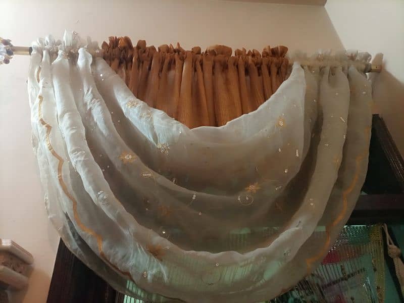 need and clean curtain with cushion set 2