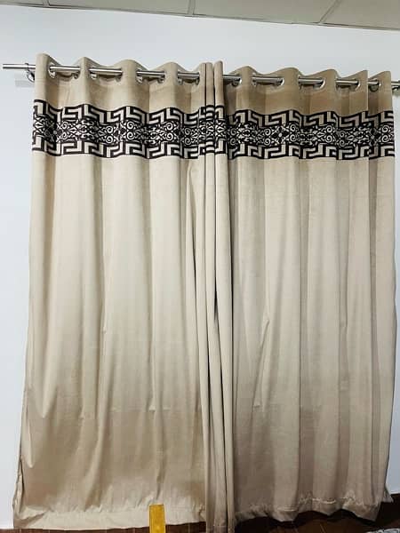 2PC 1 day used Curtains and two PC unused curtains velvet stuff 2