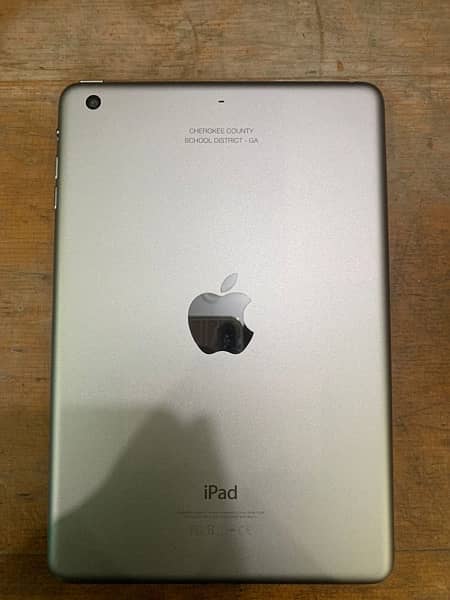 Apple iPad mini 3 16 gb excellent condition 3