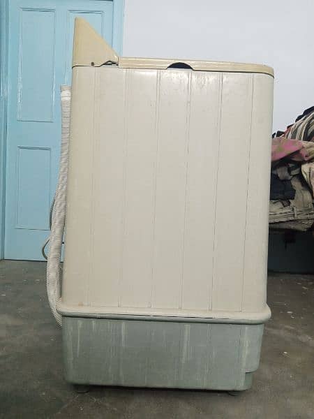 Super Asia Washing Machine. 4