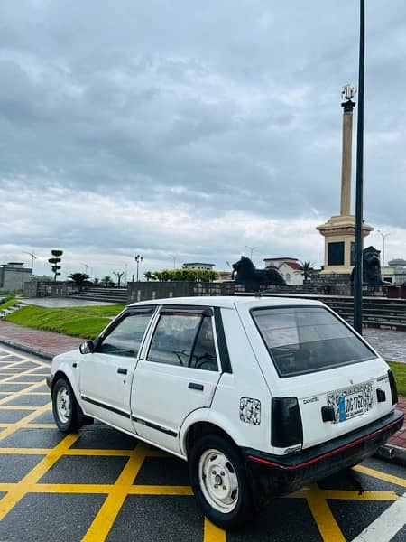 Daihatsu Charade 1986 2