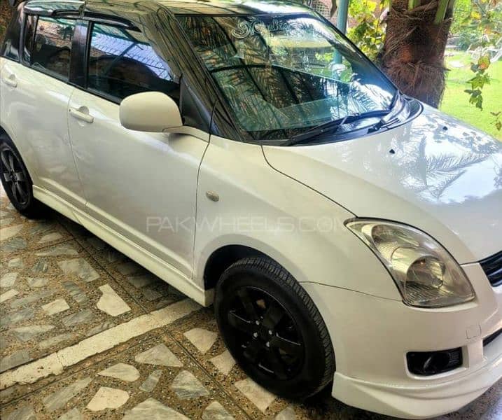 Suzuki Swift 2011 4