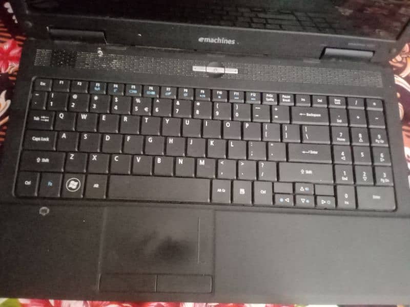 Dual Core Full Size Laptop 5