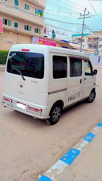 Daihatsu Hijet 2013 4