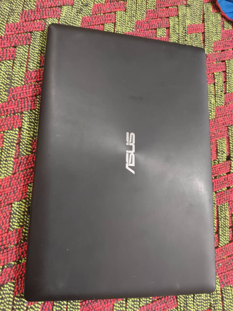 Asus x553 , Like new condition 1