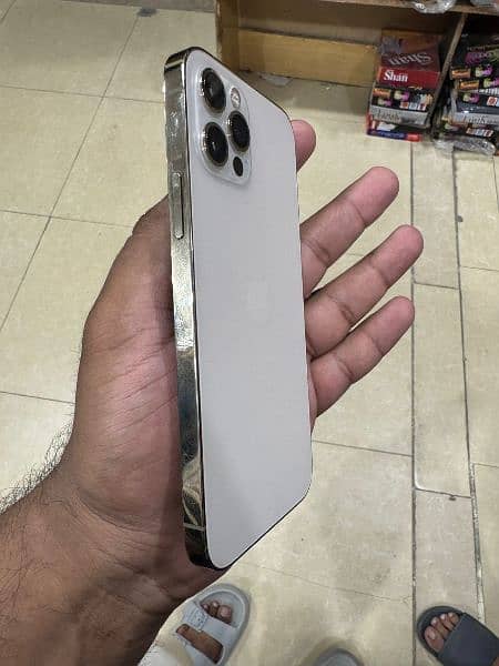 iPhone 12 pro non pta 1