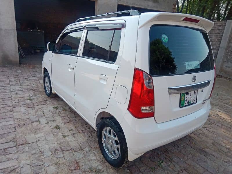 Suzuki Wagon R 2019 1