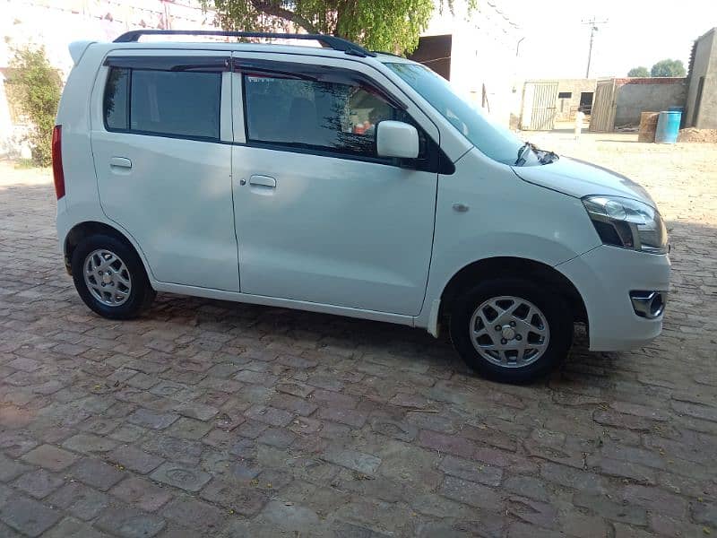 Suzuki Wagon R 2019 4