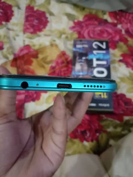 Infinix Hot 12 1