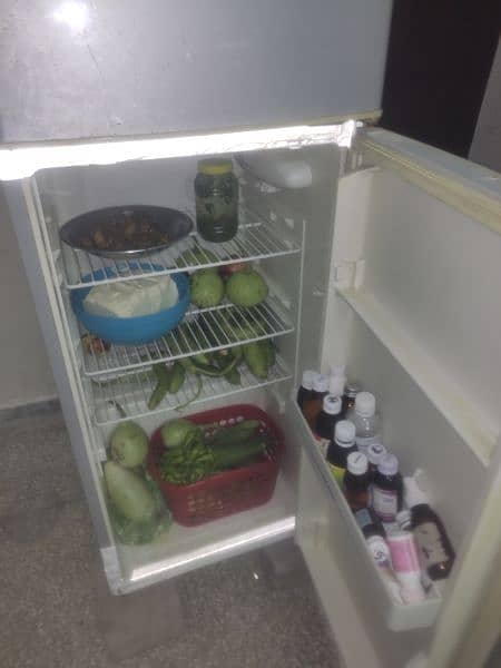 refrigerator 2