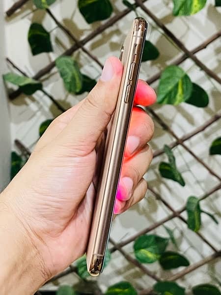 iphone XS Max 512gb PTA approved 5