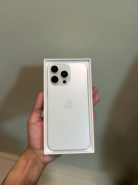 iPhone 15 Pro Max JV White 256GB 2