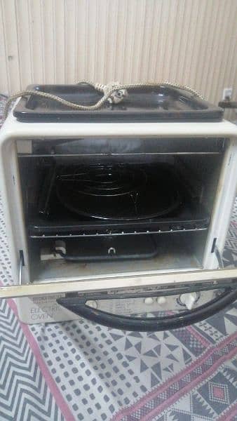 Electric baking oven for sale All types of things are bake 1