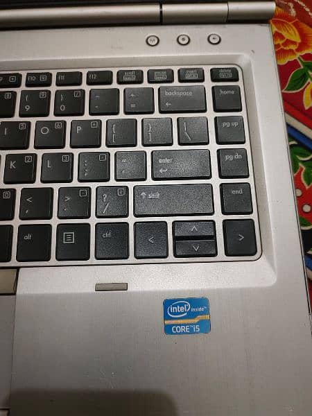 HP Laptop 4