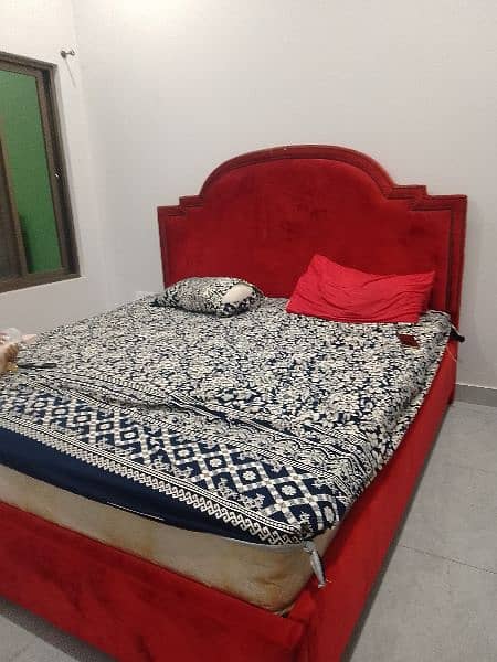 king size bed with mattress 0