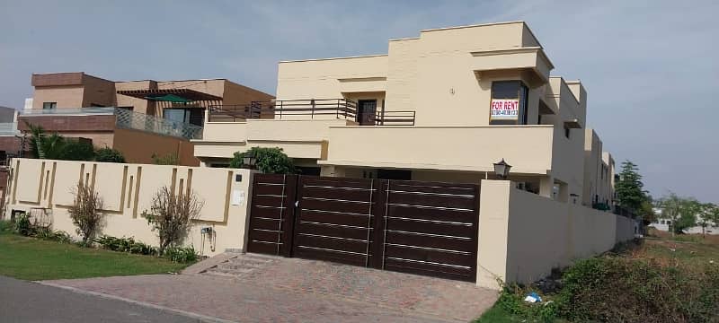 D H A Lahore 1 Kanal Owner Build Design House With 100% Original Pictures Available For Rent 46