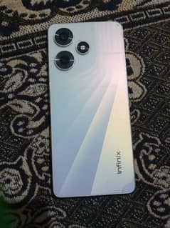 infinix hot 30 10by 10 condition box charger available New condition