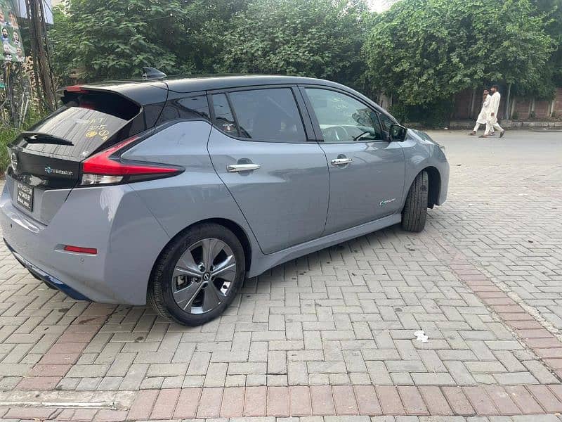 Nissan Leaf 2021 16