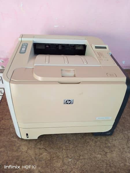 HP laser jet p2055d  10/10 condition 0