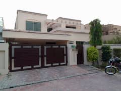 D H A Lahore 1 Kanal Faisal Rasool Design House With 100% Original Pics Available For Rent