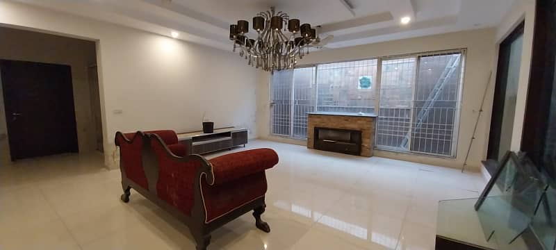 D H A Lahore 1 Kanal Mazhar Munir Design House Full Basement With 100% Original Pics Available For Rent 9