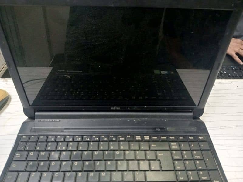 Fujitsu laptop for sale 2