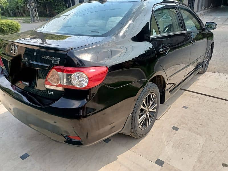 Toyota Corolla GLI 2014 1.6 Auto 4