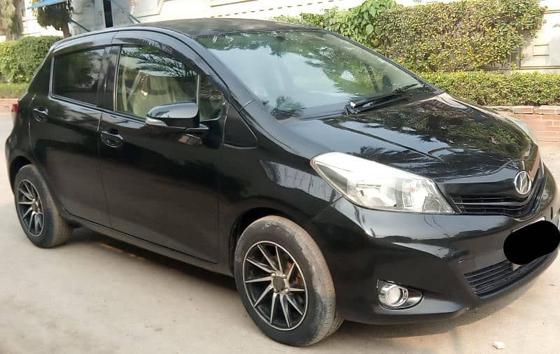 Toyota Vitz 2012 2