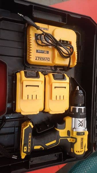 Heavy Duty DeWalt 48V cordless Screwdriver with 2 batteries 5