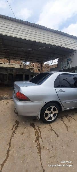 Mitsubishi Lancer 2005 16