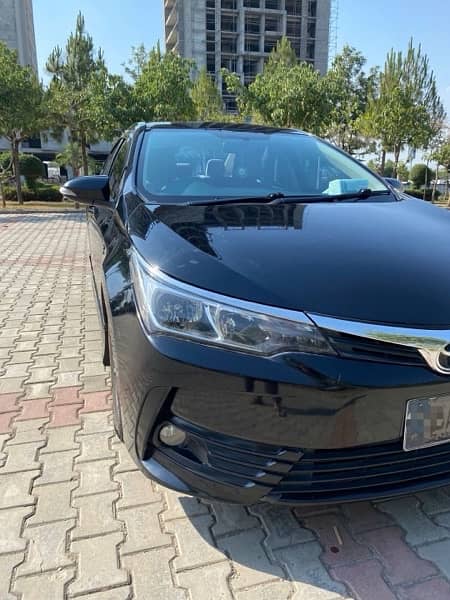 Toyota Corolla Altis 2016 1