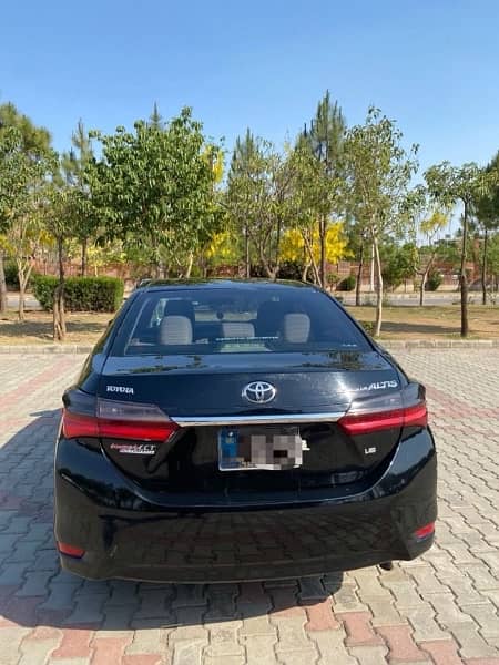 Toyota Corolla Altis 2016 3