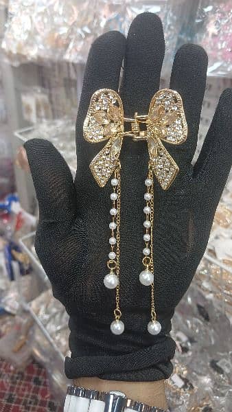 Beautiful Hair Clip with pearl work 3