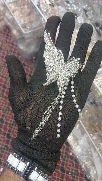 Beautiful Hair Clip with pearl work 4