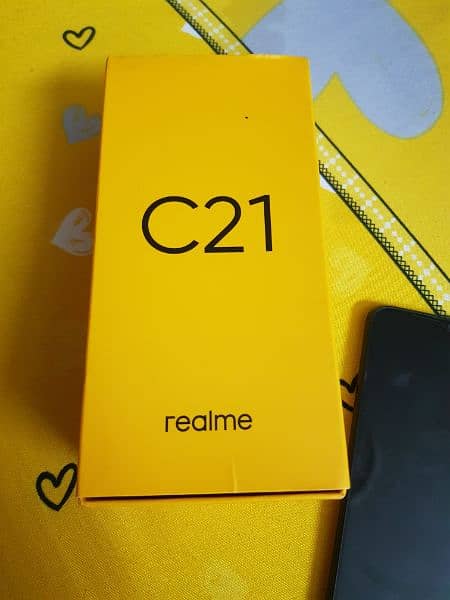 Realme C21 0